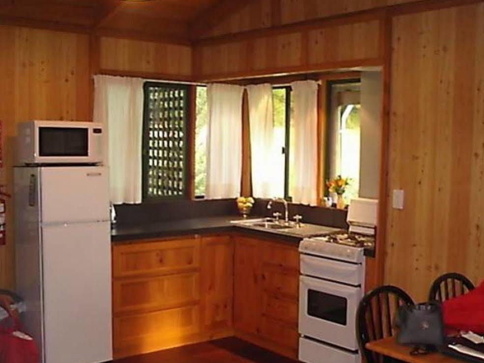 Hawke Brook Chalets เพมเบอร์ตัน ภายนอก รูปภาพ